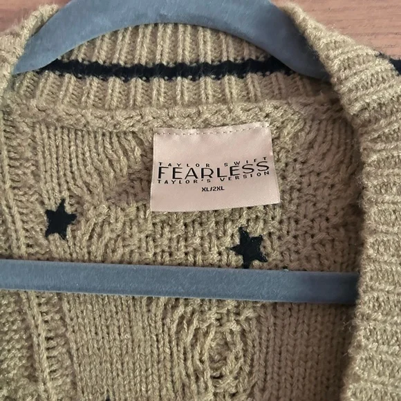 Taylor Swift Fearless Cardigan XL/2XL - Picture 2 of 5